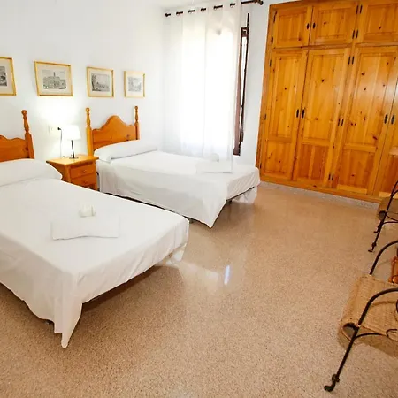 Magnificient Rural With Pool And Bbq