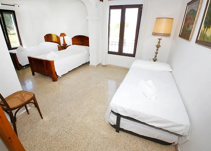 Magnificient Rural With Pool And Bbq * لقنت