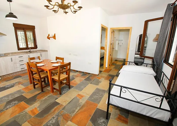Magnificient Rural With Pool And Bbq